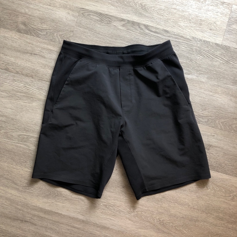 Men’s Lululemon shorts
